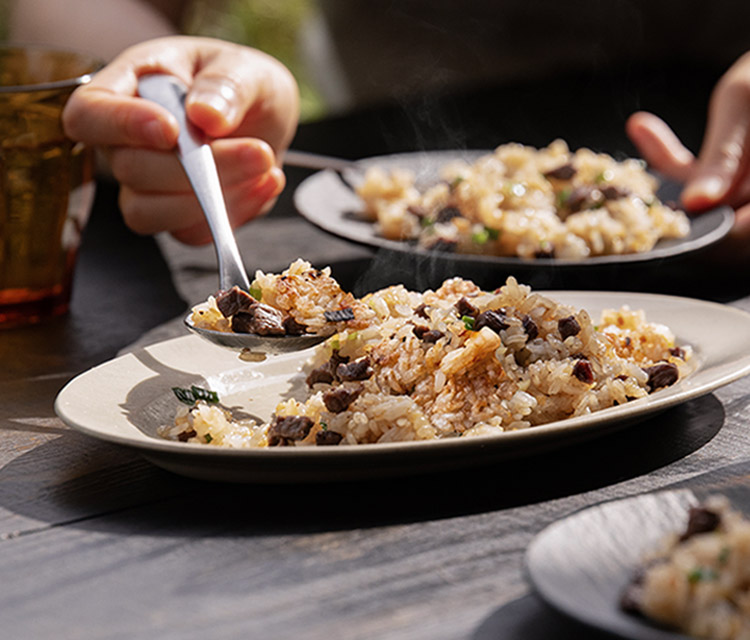 ガーリック・ステーキライス | レシピ | BALMUDA The Plate Pro