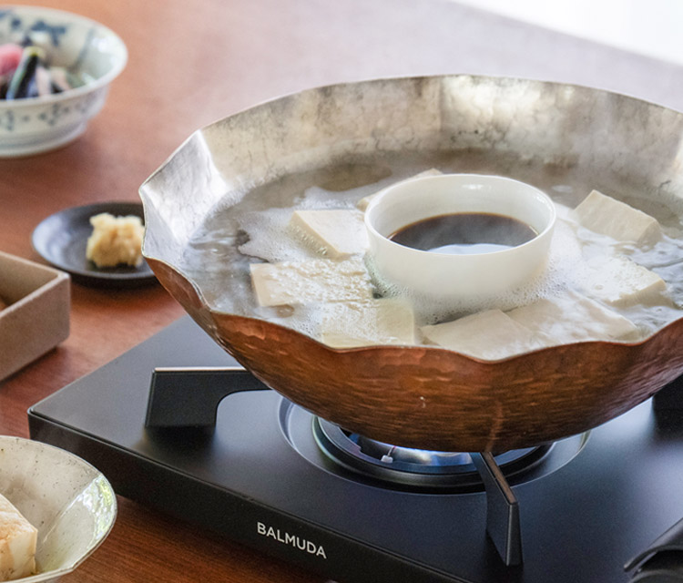 ごちそう湯豆腐 | レシピ | Table Stove | BALMUDA（バルミューダ