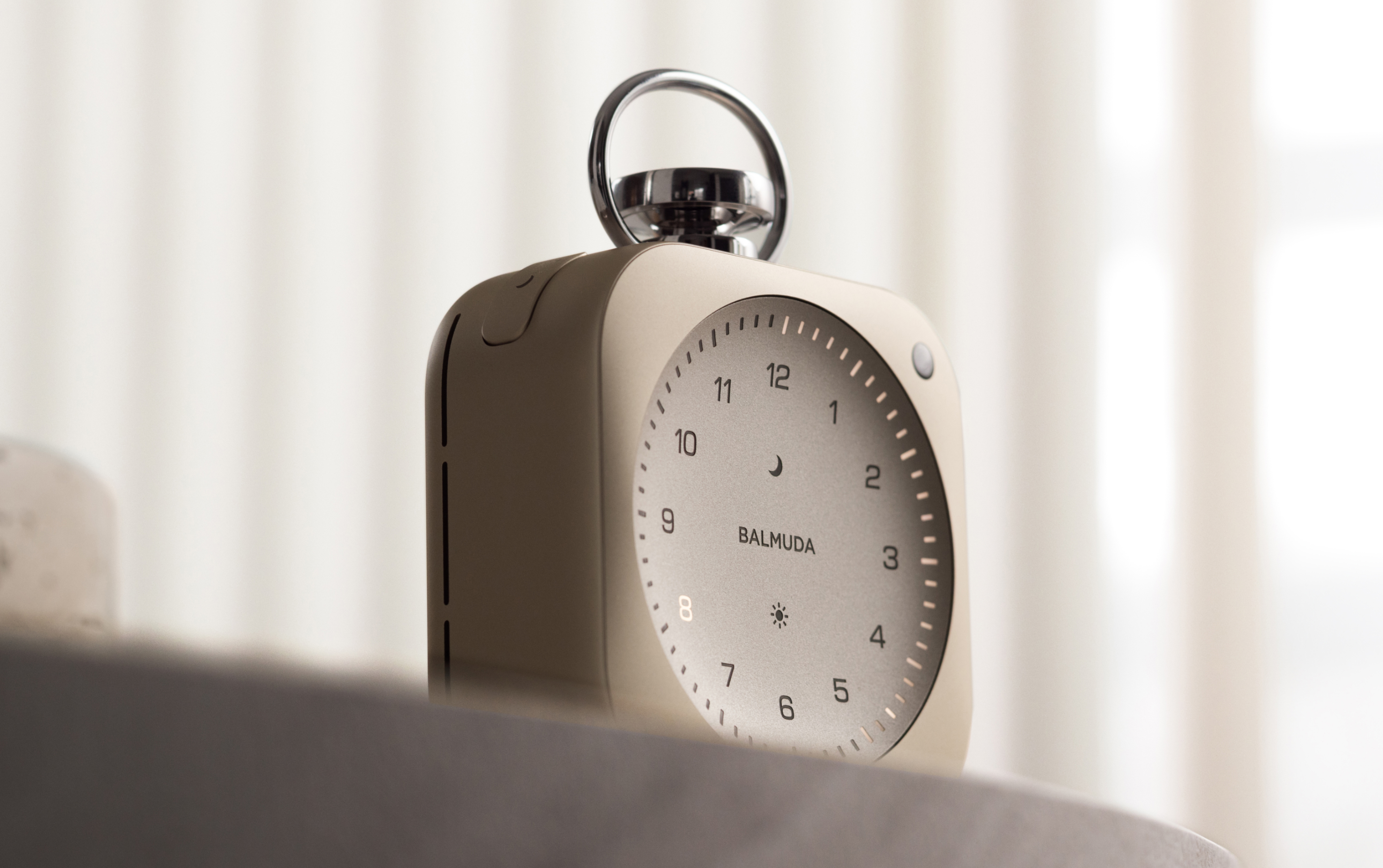 特徴 | The Clock | BALMUDA（バルミューダ）公式サイト